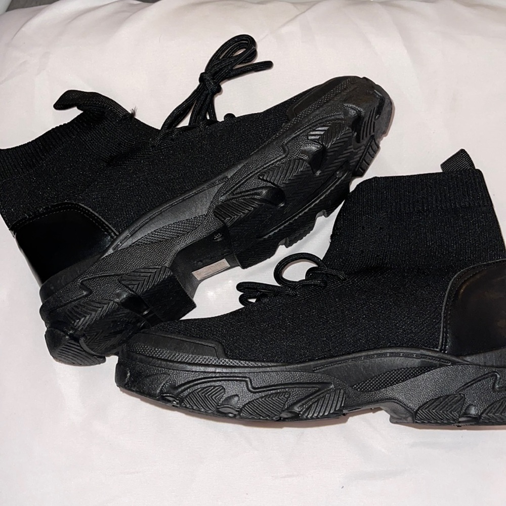 black lace up boots
